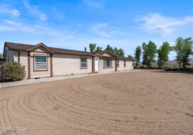 Photo 4 of Manufactured home for sale at 4900 Range Land Rd, Reno, NV 89510 | MLS# 260009671 | Listing updated on 2026-07-28