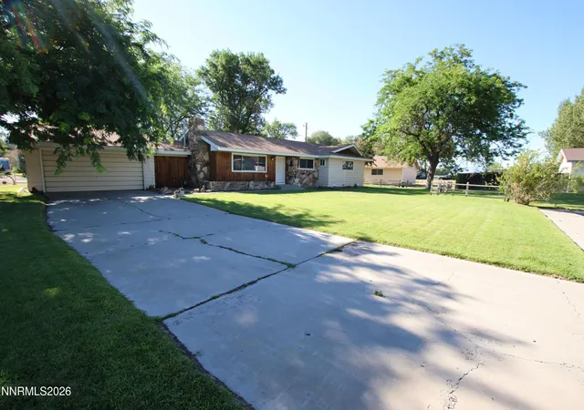 Photo 1 of Single family home for sale at 452 S California St, Yerington, NV 89447 | MLS# 260009667 | Listing updated on 2026-07-28