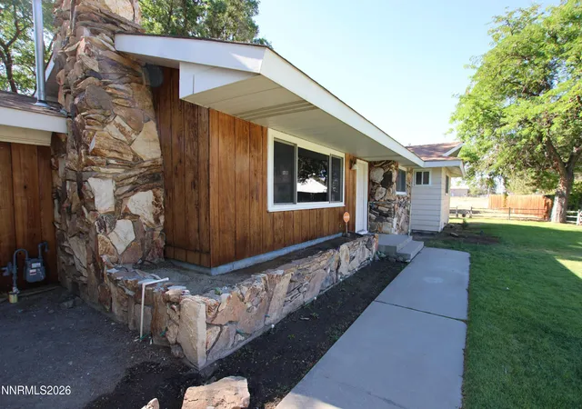 Photo 2 of Single family home for sale at 452 S California St, Yerington, NV 89447 | MLS# 260009667 | Listing updated on 2026-07-28