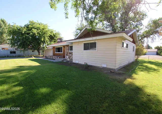 Photo 3 of Single family home for sale at 452 S California St, Yerington, NV 89447 | MLS# 260009667 | Listing updated on 2026-07-28