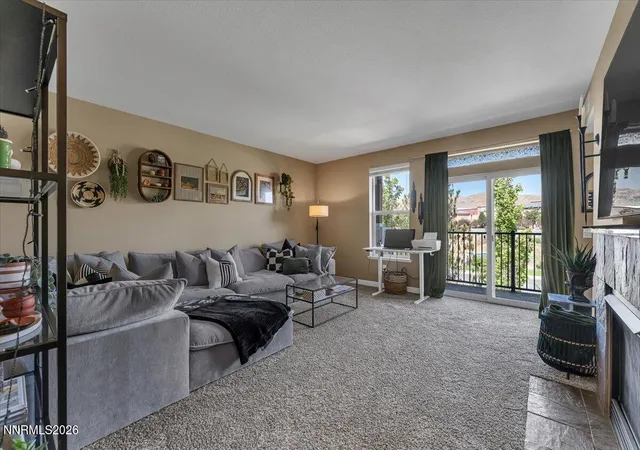 Listing Photo 5 - Condo for sale in building located at 4889 Bougainvillea Cir, Sparks, NV 89436