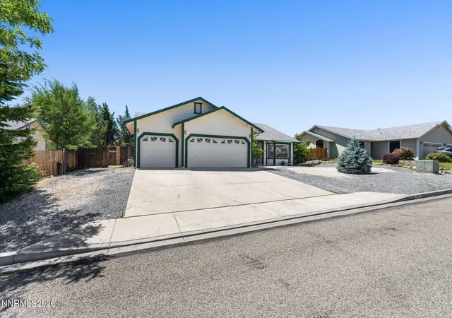 Photo 2 of Single family home for sale at 1029 Ringneck Way, Sparks, NV 89441 | MLS# 260009814 | Listing updated on 2026-09-16