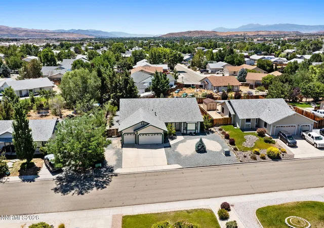 Photo 3 of Single family home for sale at 1029 Ringneck Way, Sparks, NV 89441 | MLS# 260009814 | Listing updated on 2026-09-16