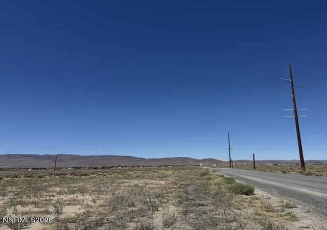 Photo 4 of Land for sale at 5100 Veterans Memorial Hwy, Silver Springs, NV 89429 | MLS# 260009918 | Listing updated on 2026-08-01