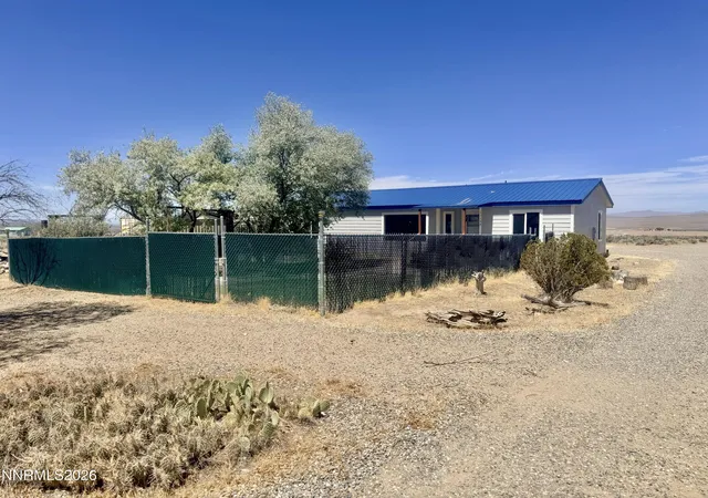 Photo 3 of Manufactured home for sale at 11145 Cormier Blvd, Winnemucca, NV 89445 | MLS# 260009924 | Listing updated on 2026-09-10