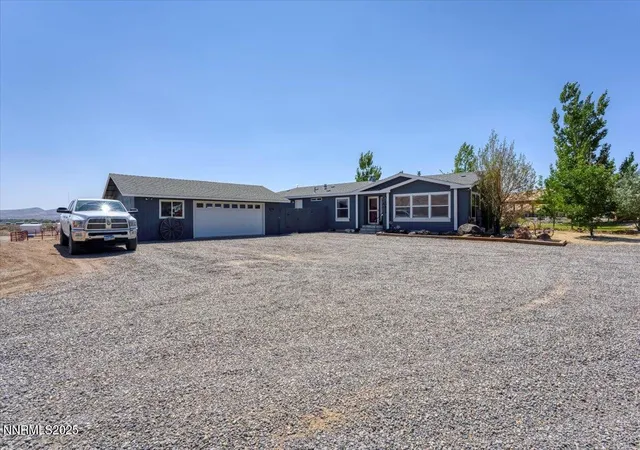 Photo 4 of Manufactured home for sale at 10815 Iroquois Trl, Silver Springs, NV 89429 | MLS# 260009841 | Listing updated on 2026-07-31
