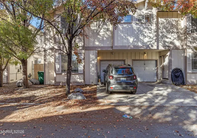 Listing Photo 4 - Condo for sale in building located at 1313 Powell Ln, Reno, NV 89502