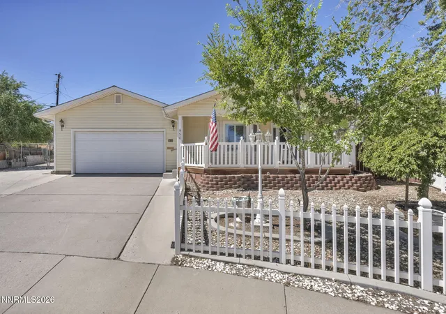 Photo 2 of Single family home for sale at 450 Mcclure Cir, Sparks, NV 89431 | MLS# 260009908 | Listing updated on 2026-09-02