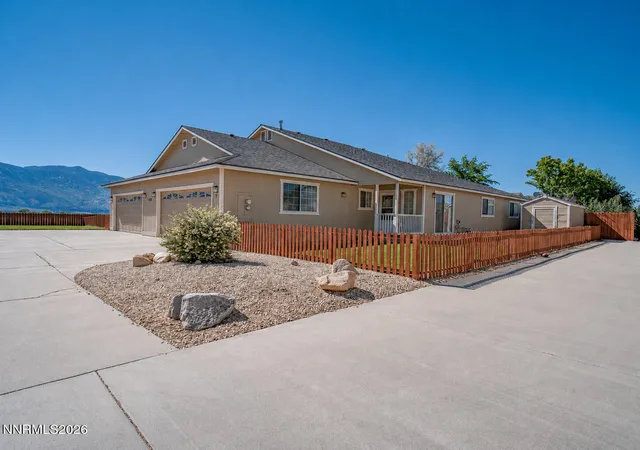 Listing Photo 5 - Condo for sale in building located at 1286 Chardonnay Dr, Gardnerville, NV 89460