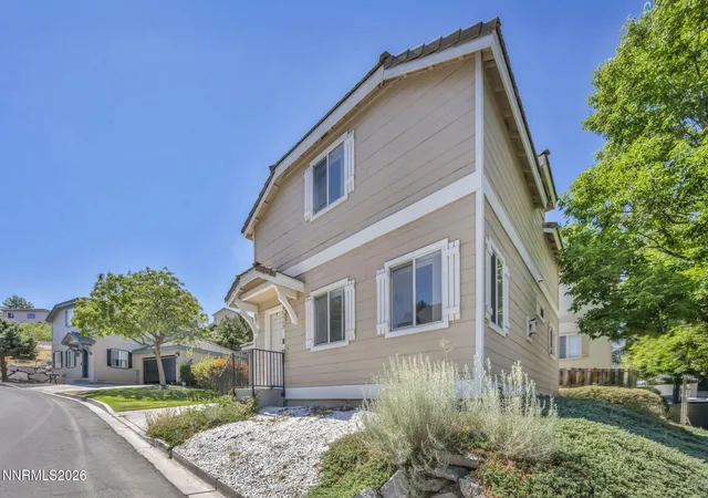 Photo 2 of Single family home for sale at 3559 Niblick Dr, Sparks, NV 89431 | MLS# 260009964 | Listing updated on 2026-09-07