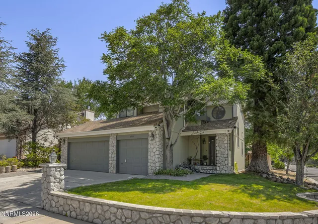 Photo 2 of Single family home for sale at 4709 Yukon Ct, Carson City, NV 89706 | MLS# 260010205 | Listing updated on 2026-09-21