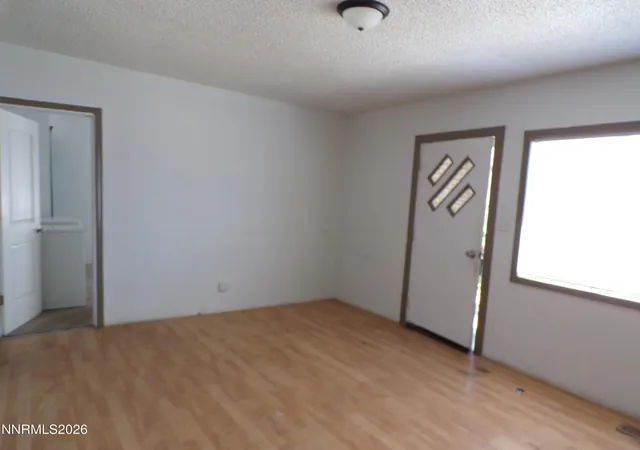 Photo 3 of Single family home for sale at 113 I St, Hawthorne, NV 89415 | MLS# 260010080 | Listing updated on 2026-09-04