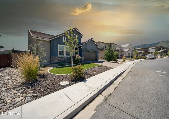 Photo 2 of Single family home for sale at 274 Commodore Dr, Verdi, NV 89439 | MLS# 260010053 | Listing updated on 2026-09-16