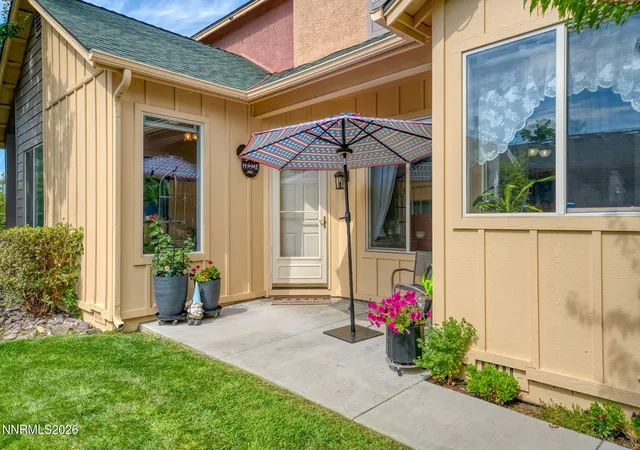 Photo 2 of Townhouse for sale at 5659 Hunting Crk Way, Sparks, NV 89436 | MLS# 260010324 | Listing updated on 2026-08-11