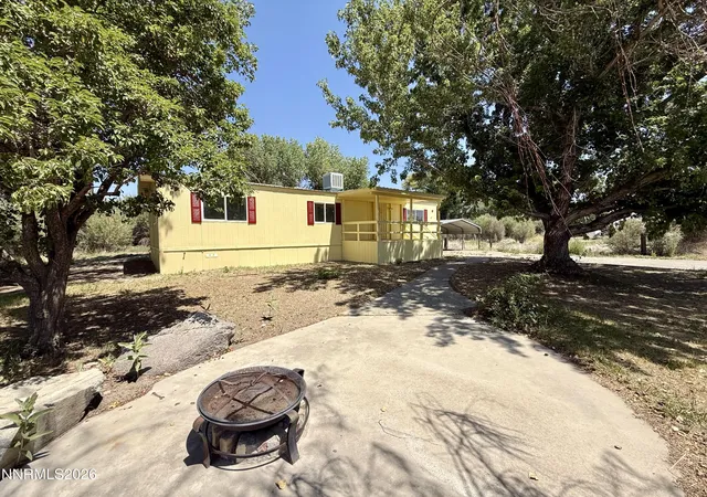 Manufactured home for sale at 12 Rio Vista Dr, Yerington, NV 89447 | MLS# 260010341