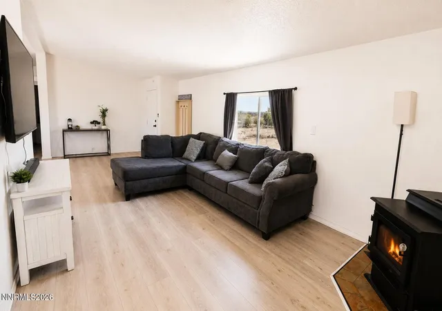 Photo 3 of Manufactured home for sale at 194 Julie Way, Dayton, NV 89403 | MLS# 260010221 | Listing updated on 2026-08-19
