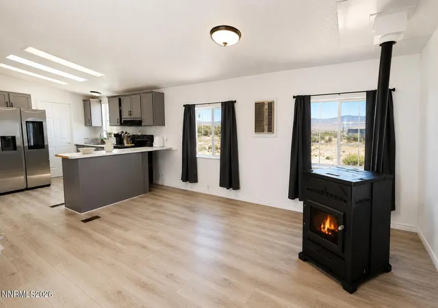 Photo 4 of Manufactured home for sale at 194 Julie Way, Dayton, NV 89403 | MLS# 260010221 | Listing updated on 2026-08-19