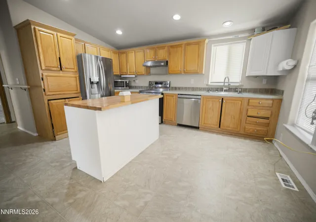 Photo 4 of Manufactured home for sale at 3614 Deodar St, Silver Springs, NV 89429 | MLS# 260010274 | Listing updated on 2026-09-05