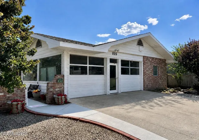 Photo 1 of Single family home for sale at 155 W National Ave, Winnemucca, NV 89445 | MLS# 260010297 | Listing updated on 2026-08-16