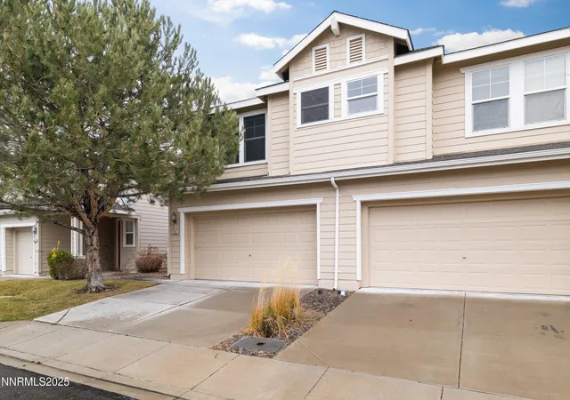Photo 2 of Townhouse for sale at 9294 Lone Wolf Cir, Reno, NV 89506 | MLS# 260010624 | Listing updated on 2026-08-17