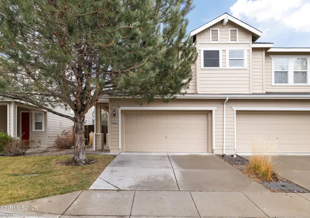 Photo 3 of Townhouse for sale at 9294 Lone Wolf Cir, Reno, NV 89506 | MLS# 260010624 | Listing updated on 2026-08-17