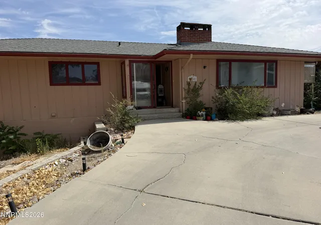 Single family home for sale at 330 S Ellis St, Tonopah, NV 89049 | MLS# 260010310