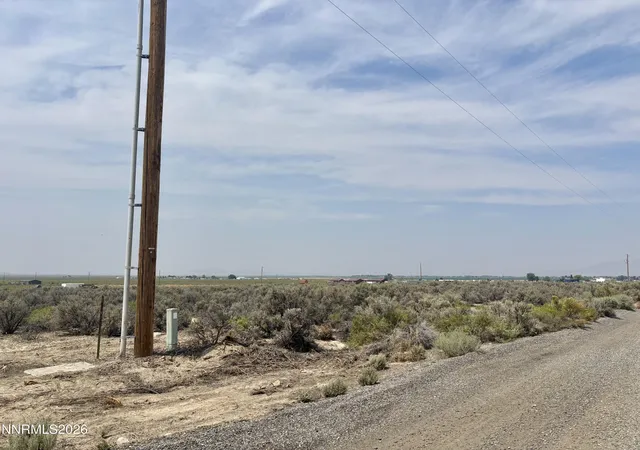Photo 1 of Land for sale at 305 Coyote Ln, Winnemucca, NV 89445 | MLS# 260010305 | Listing updated on 2026-08-10
