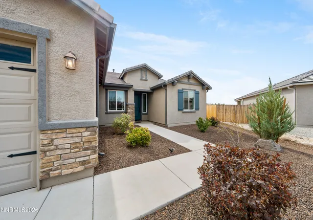 Photo 4 of Single family home for sale at 2070 Jordan Mdws Dr, Sparks, NV 89441 | MLS# 260010393 | Listing updated on 2026-09-07