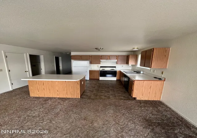 Listing Photo 4 - Condo for sale in building located at 4240 Sherman Ln, Carson City, NV 89706