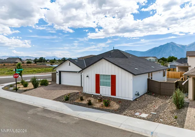 Photo 2 of Single family home for sale at 815 Boot Jack Dr, Gardnerville, NV 89410 | MLS# 260010583 | Listing updated on 2026-09-22