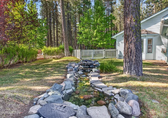 Photo 3 of Single family home for sale at 498 Red Cedar Ct, Chester, CA 96020 | MLS# 260010982 | Listing updated on 2026-08-28