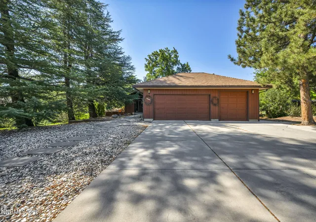 Photo 1 of Single family home for sale at 1640 Manzanita Ln, Reno, NV 89509 | MLS# 260010574 | Listing updated on 2026-08-23