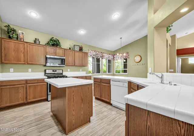 Photo 3 of Single family home for sale at 330 Sparrow Hawk Dr, Spanish Springs, NV 89436 | MLS# 260010582 | Listing updated on 2026-10-02