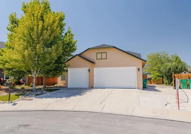 Photo 2 of Single family home for sale at 5016 Colina Ct, Sparks, NV 89436 | MLS# 260010703 | Listing updated on 2026-09-05