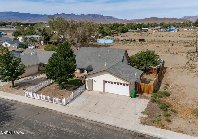 Photo 2 of Single family home for sale at 221 Wildwood Dr, Fernley, NV 89408 | MLS# 260011031 | Listing updated on 2026-09-14
