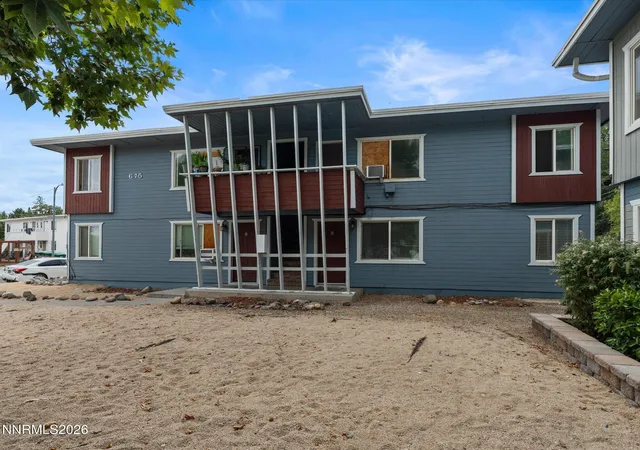 Listing Photo 4 - Condo for sale in building located at 675 Denslowe Dr, Reno, NV 89512