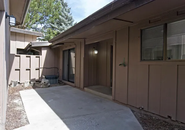 Photo 3 of Townhouse for sale at 172 Lake Glen Dr, Carson City, NV 89703 | MLS# 260010904 | Listing updated on 2026-08-30