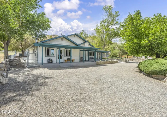 Photo 3 of Single family home for sale at 193 Mule Deer Rd, Coleville, CA 96107 | MLS# 260010741 | Listing updated on 2026-09-07