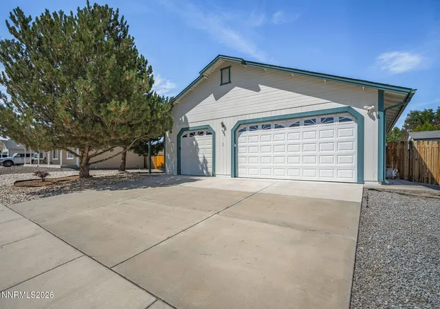 Photo 2 of Single family home for sale at 1419 Rosy Finch Dr, Spanish Springs, NV 89441 | MLS# 260010728 | Listing updated on 2026-09-08
