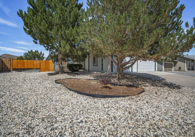 Photo 3 of Single family home for sale at 1419 Rosy Finch Dr, Spanish Springs, NV 89441 | MLS# 260010728 | Listing updated on 2026-09-13