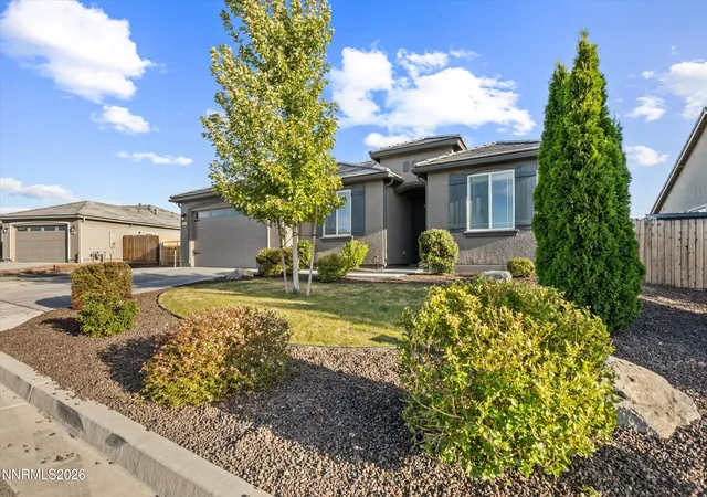 Photo 2 of Single family home for sale at 1054 Iron King Dr, Sparks, NV 89441 | MLS# 260010760 | Listing updated on 2026-08-31