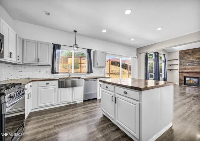 Photo 1 of Single family home for sale at 21105 Mount Evans Dr, Reno, NV 89508 | MLS# 260010790 | Listing updated on 2026-10-08