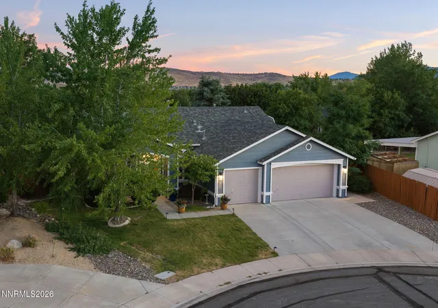 Photo 3 of Single family home for sale at 3385 Toledo Ct, Sparks, NV 89436 | MLS# 260010830 | Listing updated on 2026-09-28