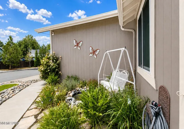 Photo 3 of Single family home for sale at 1415 Talking Sparrow Dr, Sparks, NV 89441 | MLS# 260010926 | Listing updated on 2026-08-27