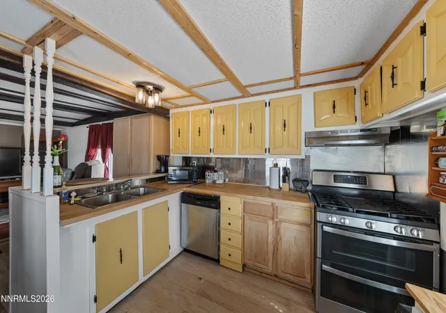 Photo 4 of Manufactured home for sale at 4555 Paradise Ranchos Dr, Winnemucca, NV 89445 | MLS# 260011048 | Listing updated on 2026-10-27