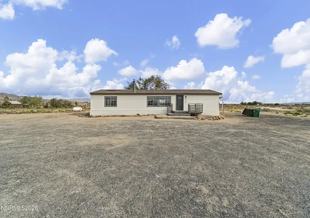 Photo 3 of Manufactured home for sale at 1230 E Badger St, Silver Springs, NV 89429 | MLS# 260010952 | Listing updated on 2026-08-31