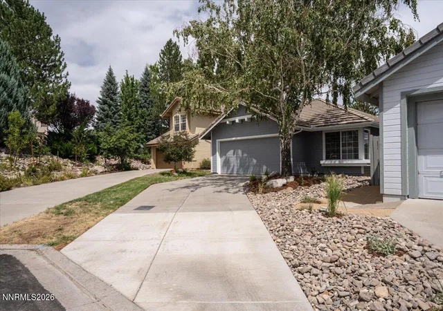Photo 3 of Single family home for sale at 6320 Copper Creek Ct, Reno, NV 89519 | MLS# 260010973 | Listing updated on 2026-10-08