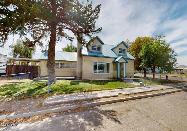 Photo 4 of Single family home for sale at 382 S Humboldt St, Battle Mountain, NV 89820 | MLS# 260011022 | Listing updated on 2026-08-31