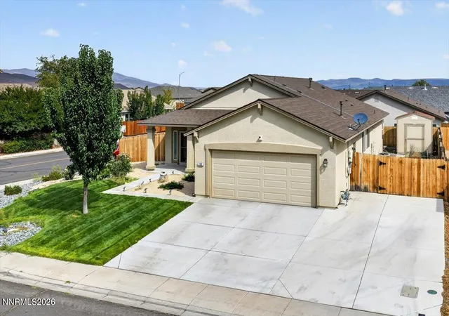Photo 3 of Single family home for sale at 182 Royal Oaks Dr, Fernley, NV 89408 | MLS# 260011043 | Listing updated on 2026-08-29