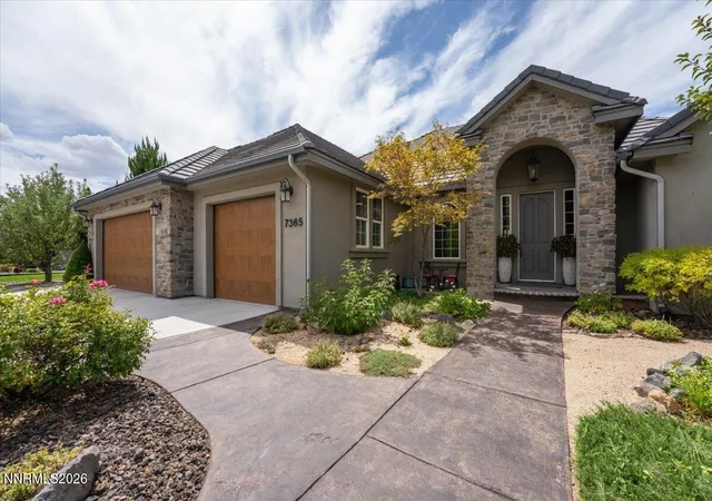 Photo 4 of Single family home for sale at 7365 Silver King Dr, Sparks, NV 89436 | MLS# 260011106 | Listing updated on 2026-09-20